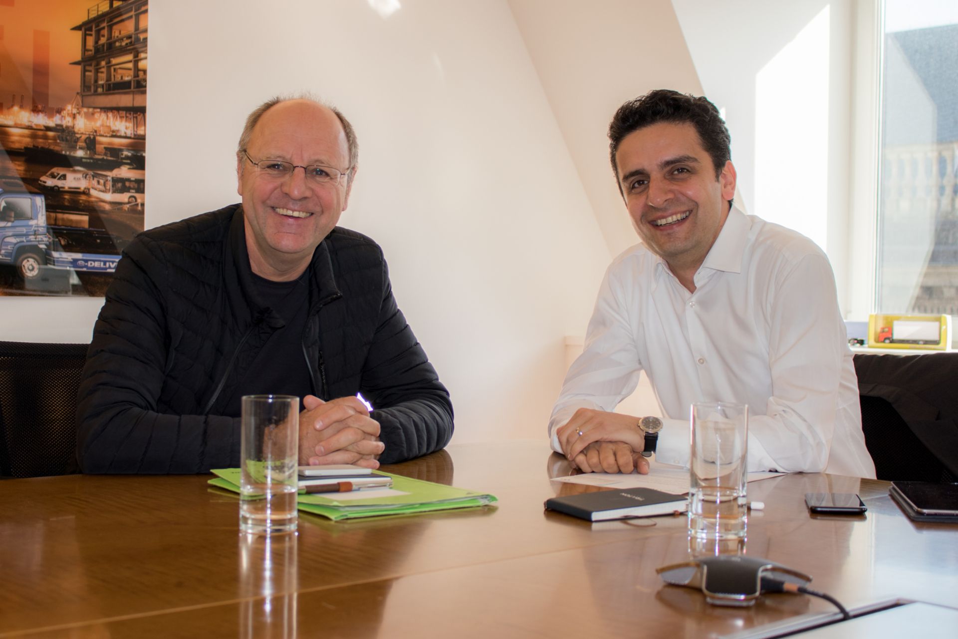 Experts meet in Berlin – Weert Canzler and Atif Askar (right)